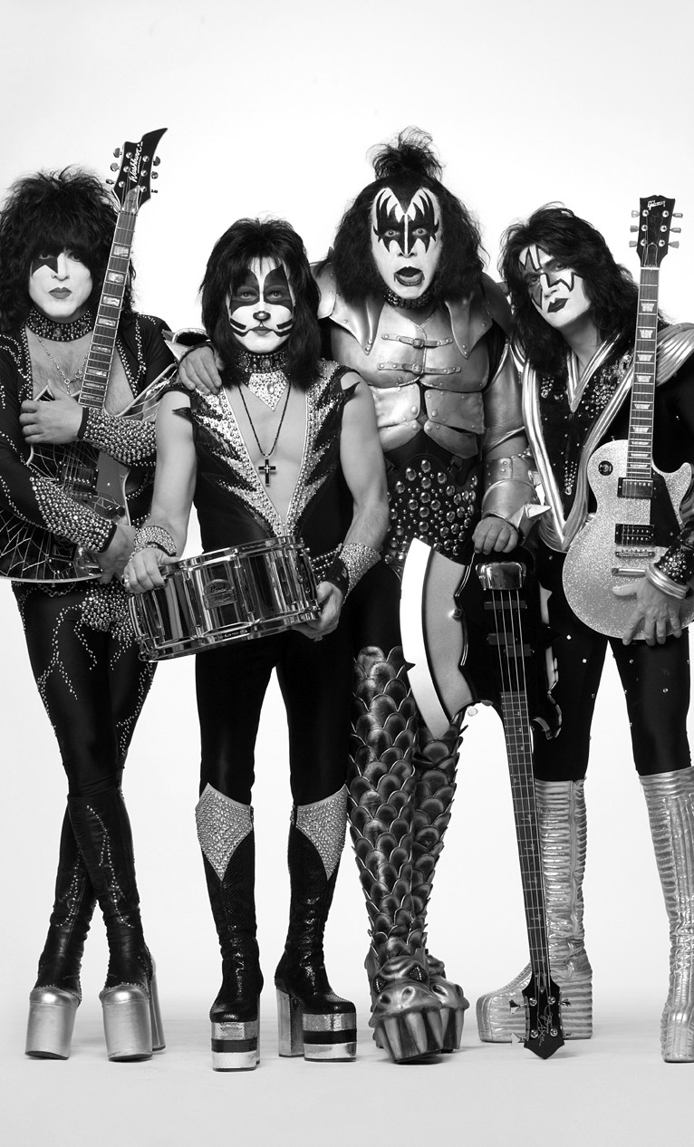 Kiss